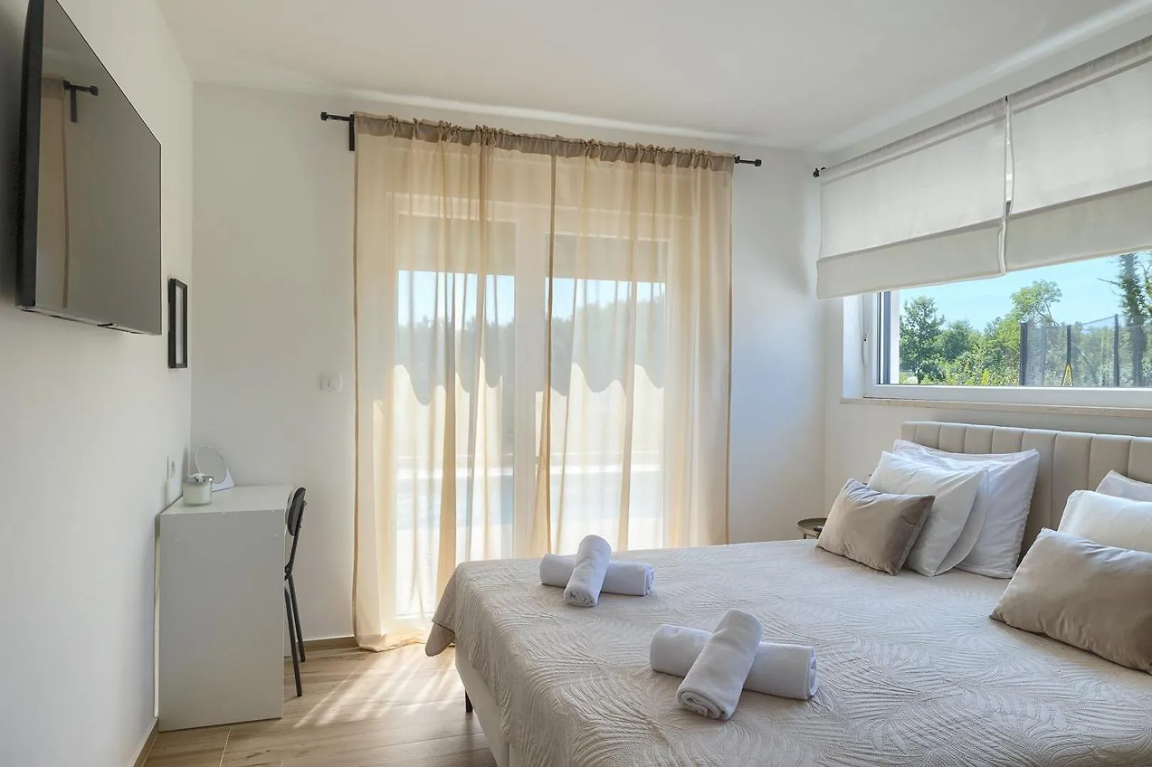 Brand New Villa Leny With Heated Pool Vodnjan 0*,  Croatia
