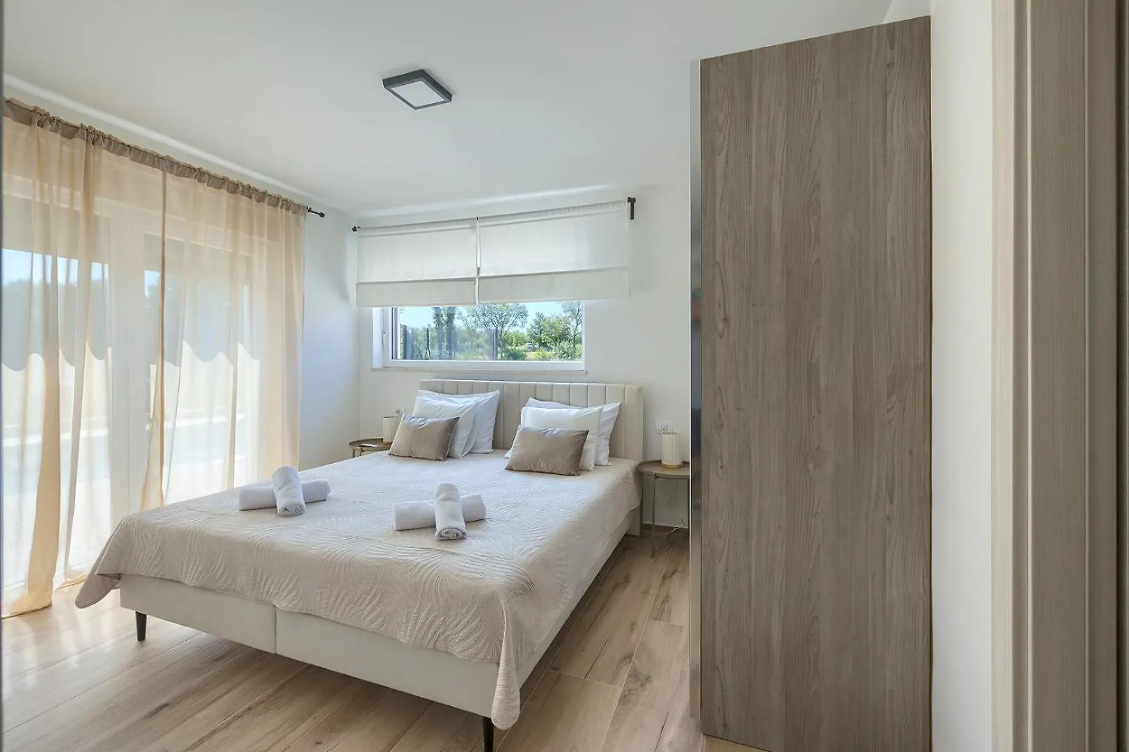 Brand New Villa Leny With Heated Pool Vodnjan Croatia