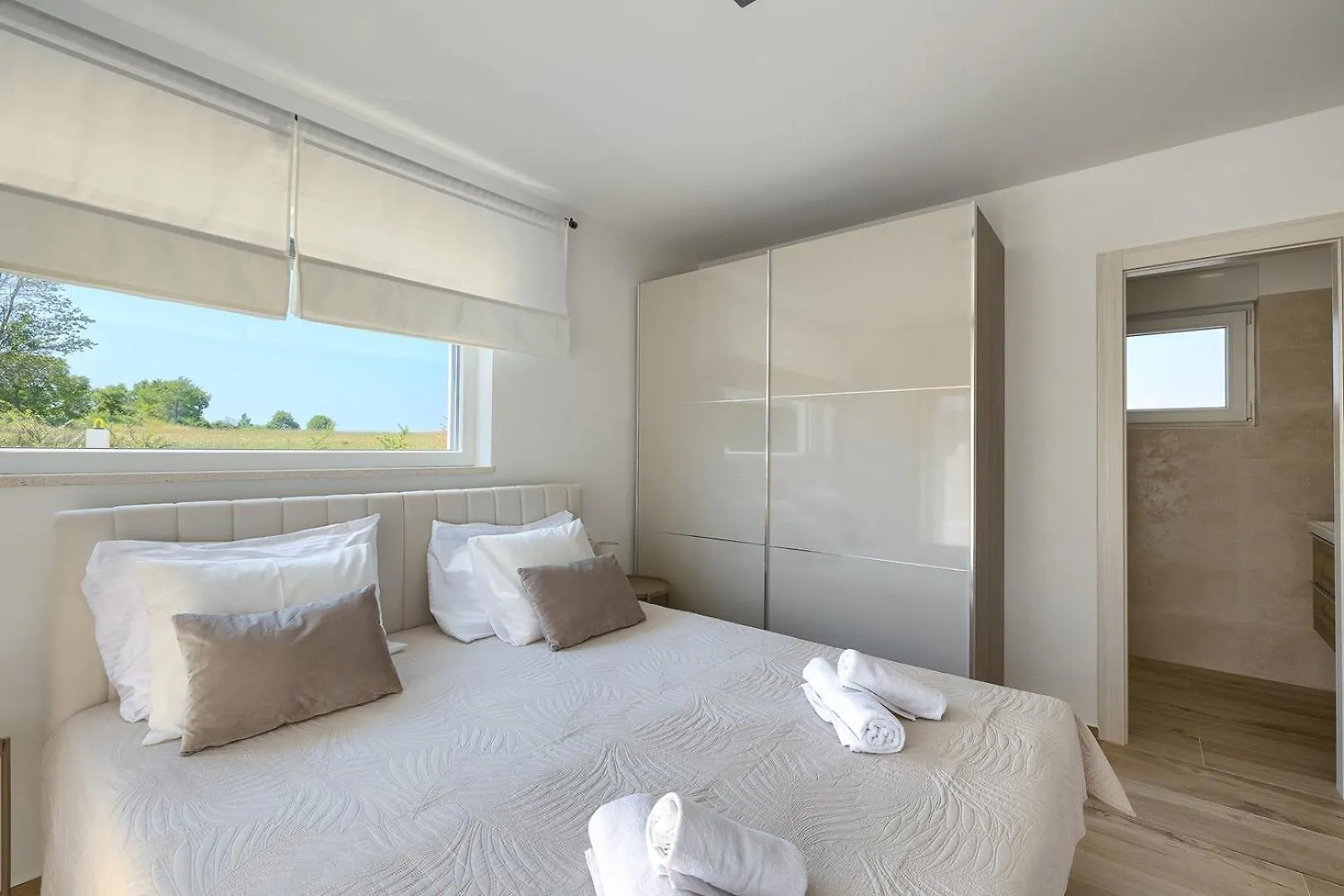 Brand New Villa Leny With Heated Pool Vodnjan